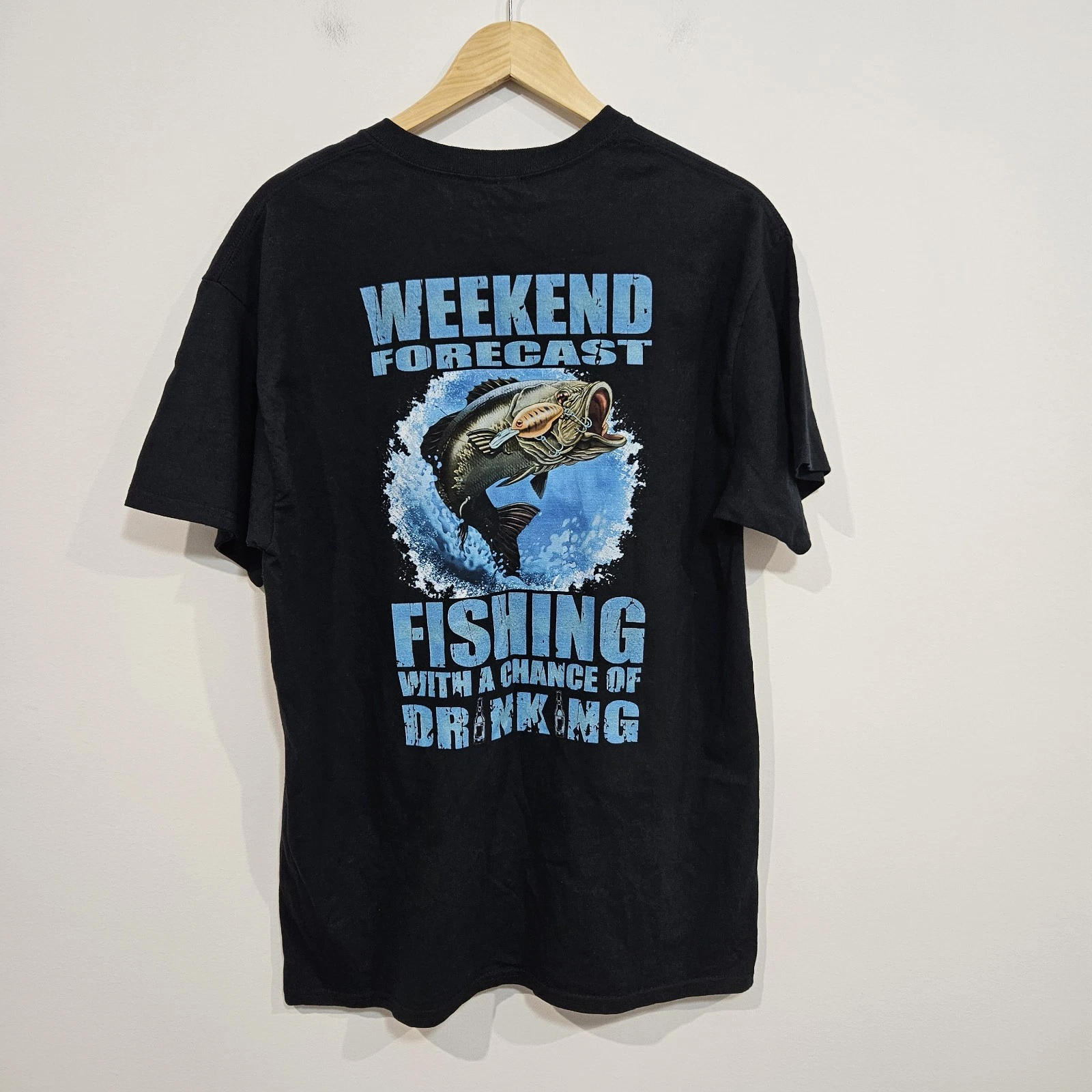 Weekend Forecast Fishing With Chance Of Drinking Mens Graphic T-Shirt Large