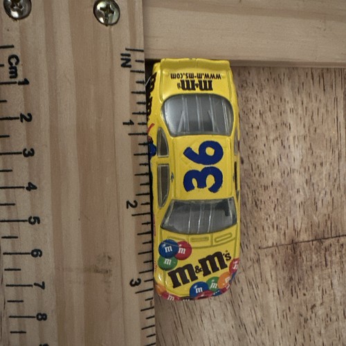 2000 Ken Schrader #36 M&Ms Pontiac 1:64 Nascar Diecast - Picture 10 of 10