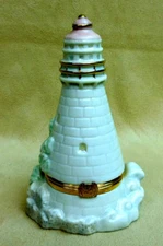 LENOX TREASURE BOX, THE LIGHT IN THE HARBOR TREASURE BOX, IVORY FINE CHINA, 