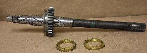 1353 671 012 - OUTPUT SHAFT, T5 TRANSMISSION ***NEW*** - Picture 1 of 7