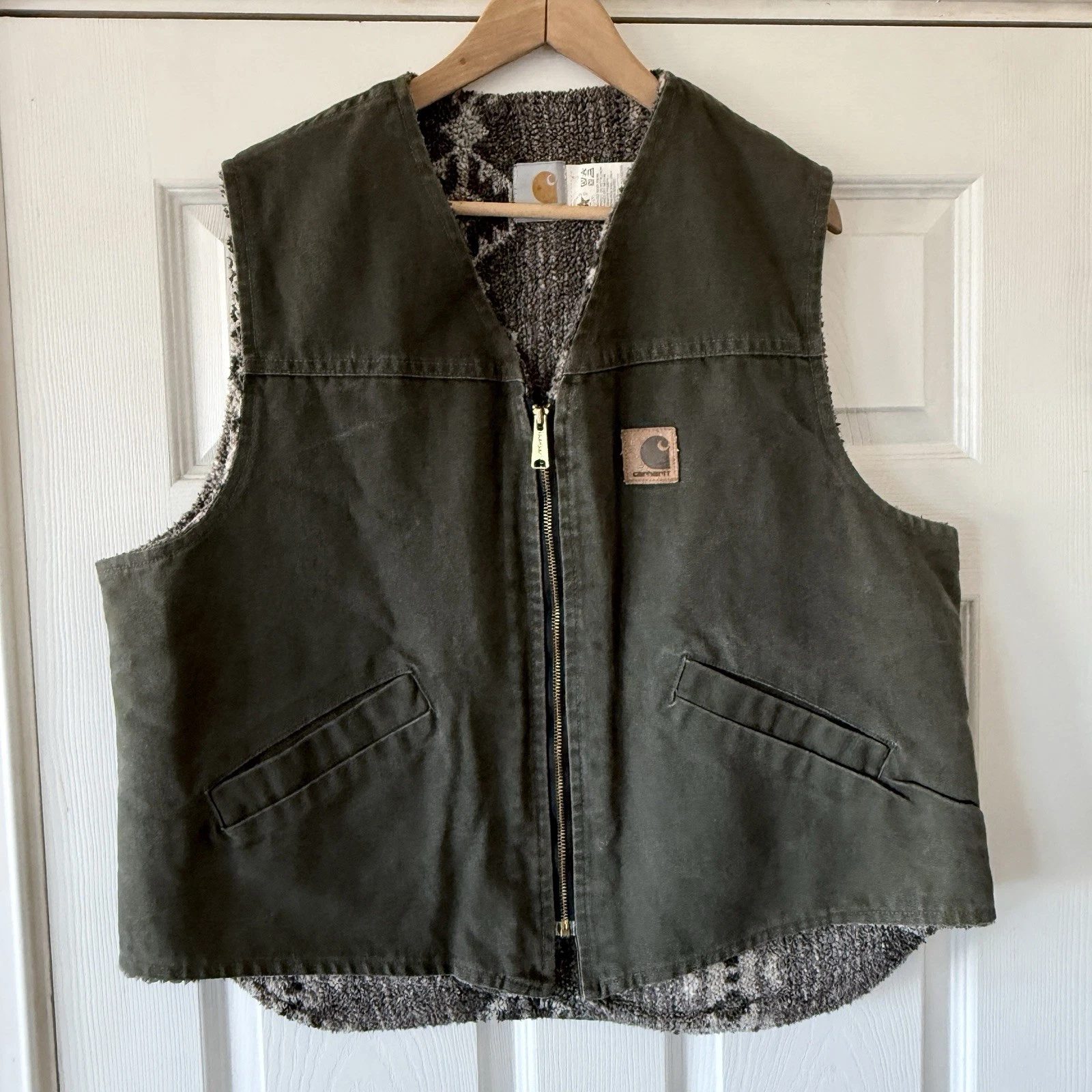 Rare Vintage CARHARTT XL USA Faded Green Sherpa Aztec Western Cowboy Vest Vp166
Opens in a new windo