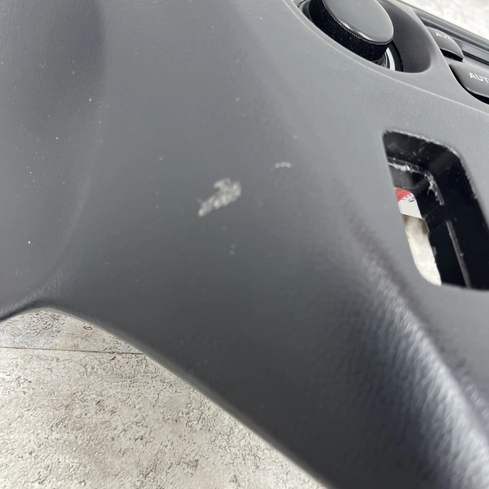 1999-2004 Honda Odyssey Climate Control Panel Radio Bezel 77250-S0X-A0 Black - Image 4 of 4