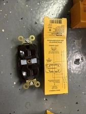 Hubbell Bryant HBL5262 Brown 15A Industrial Receptacle Duplex Outlet 5-15R 125V