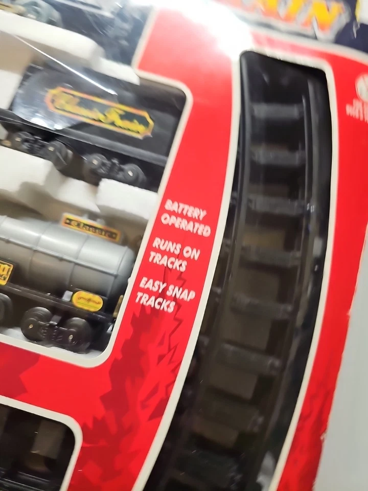 ⭐ Classic Battery Operated Train Set 1890 Style – Christmas Holiday Gift Toy - Image 2 of 4