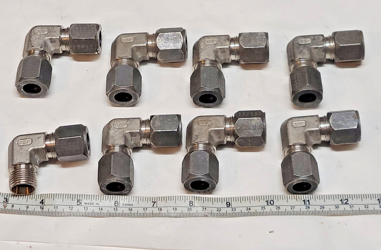 Lot of 8 SSP Stainless Steel 1/2", 90° Union Elbow SAE Flareless Fitting AM8E