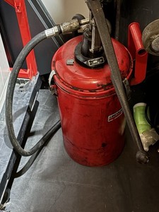 Lincoln 1254 Manual Gear Lube Dispenser