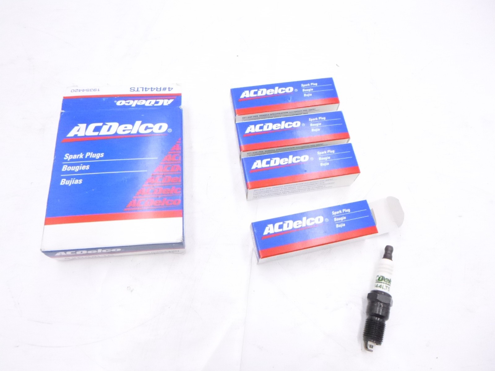 4 Pack ACDelco Spark Plugs 19354420 fits 2006-2010 Chevrolet Chevy Malibu
