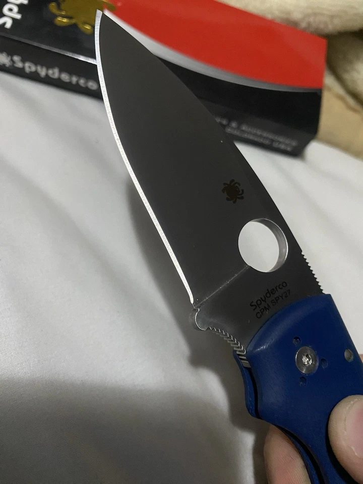 Spyderco Shaman Satin CPM SPY27 Hoja Lisa Azul Cobalto Mango G-10 Foto 4 de 4