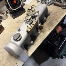 Mercedes Om617 W123 W126 1983 300d Diesel Engine Valve Cover 6170160905 Mercedes Om617 W123 W126 1983 300d Diesel Engine Valve Cover 6170160905