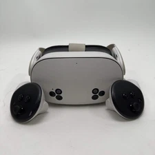 Meta Quest 3S 128GB Standalone All-in-One VR Headset P97