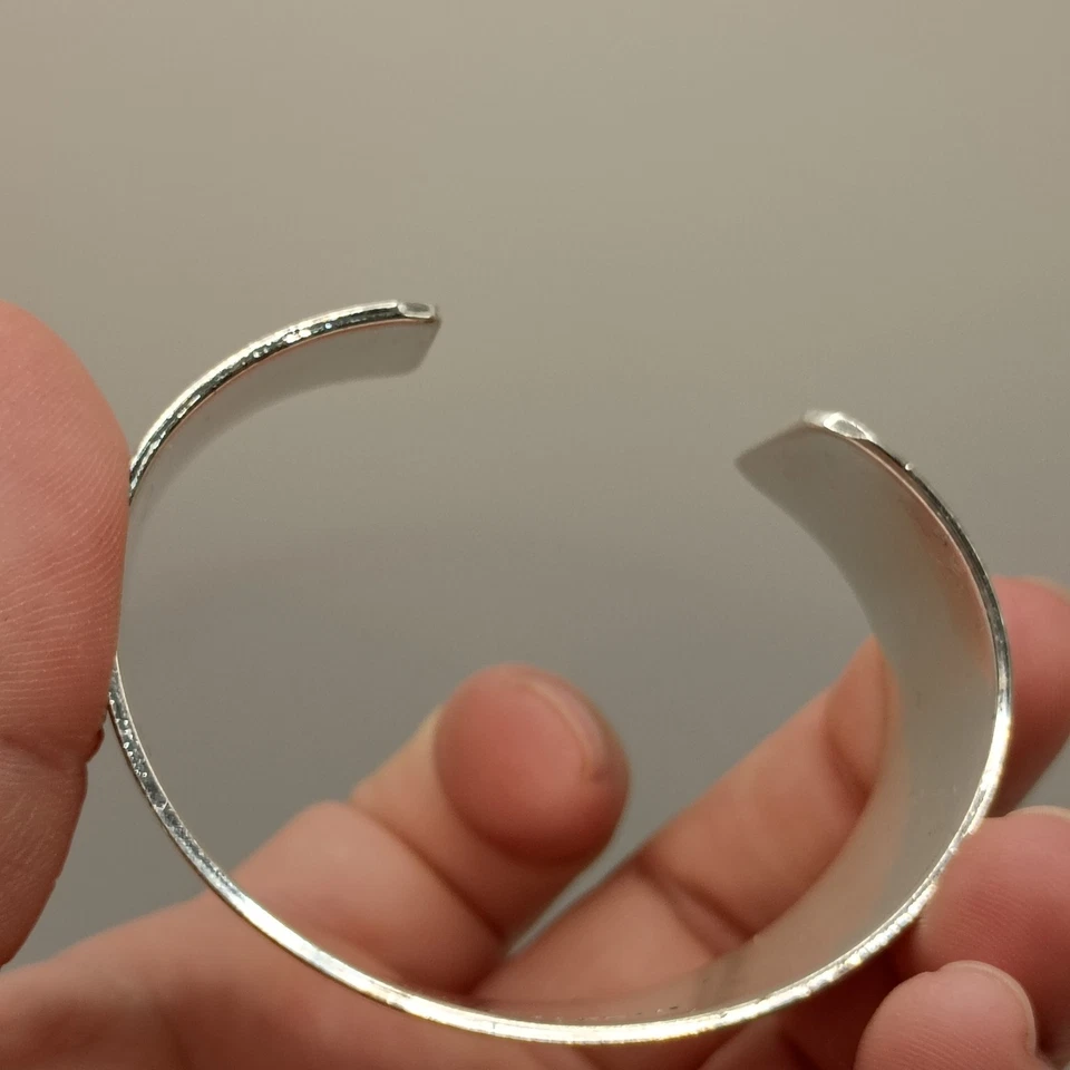 Brazalete Rústico Tono Plata Cita Brazalete Motivacional Grabado 5.5" Foto 3 de 4