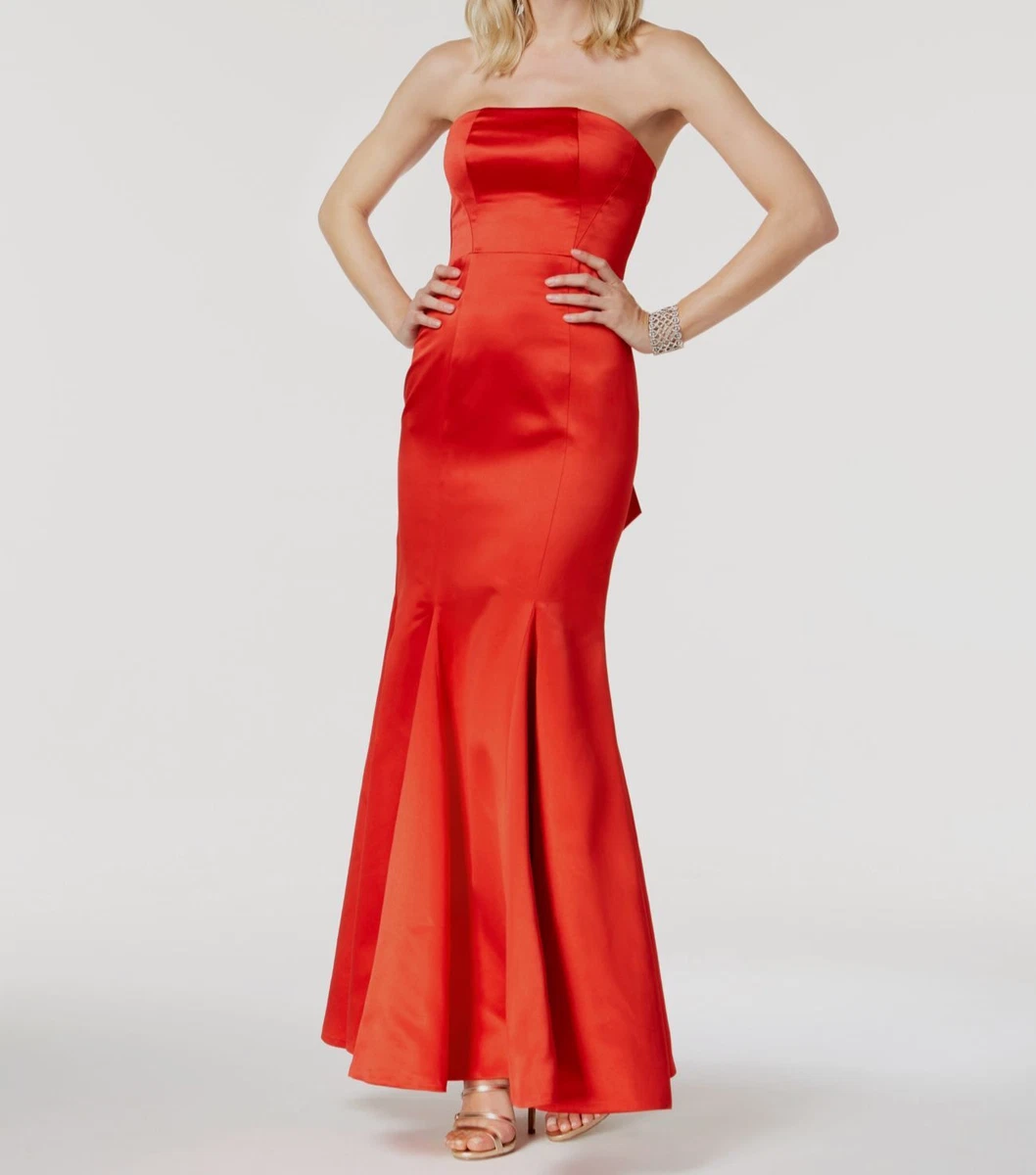 Sleeveless Long Gown with jacket in Red