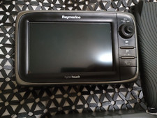 Raymarine Multifunction 12 Hybrid Touch Displ...