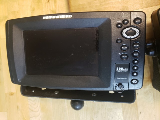 Humminbird 899