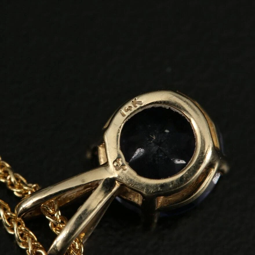 Colgante de iolita de 14K con collar de trigo de oro de 14K Foto 3 de 4