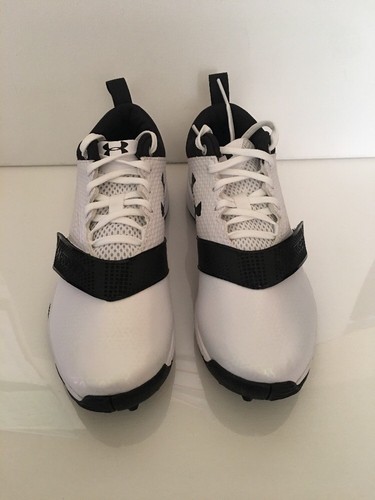 WOMENS UNDER ARMOUR FINISHER TURF 