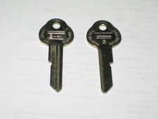  Vintage-GM-Chevy Olds Buick-Pontiac-Cadi--Original-Key-B-Blanks-(B41)