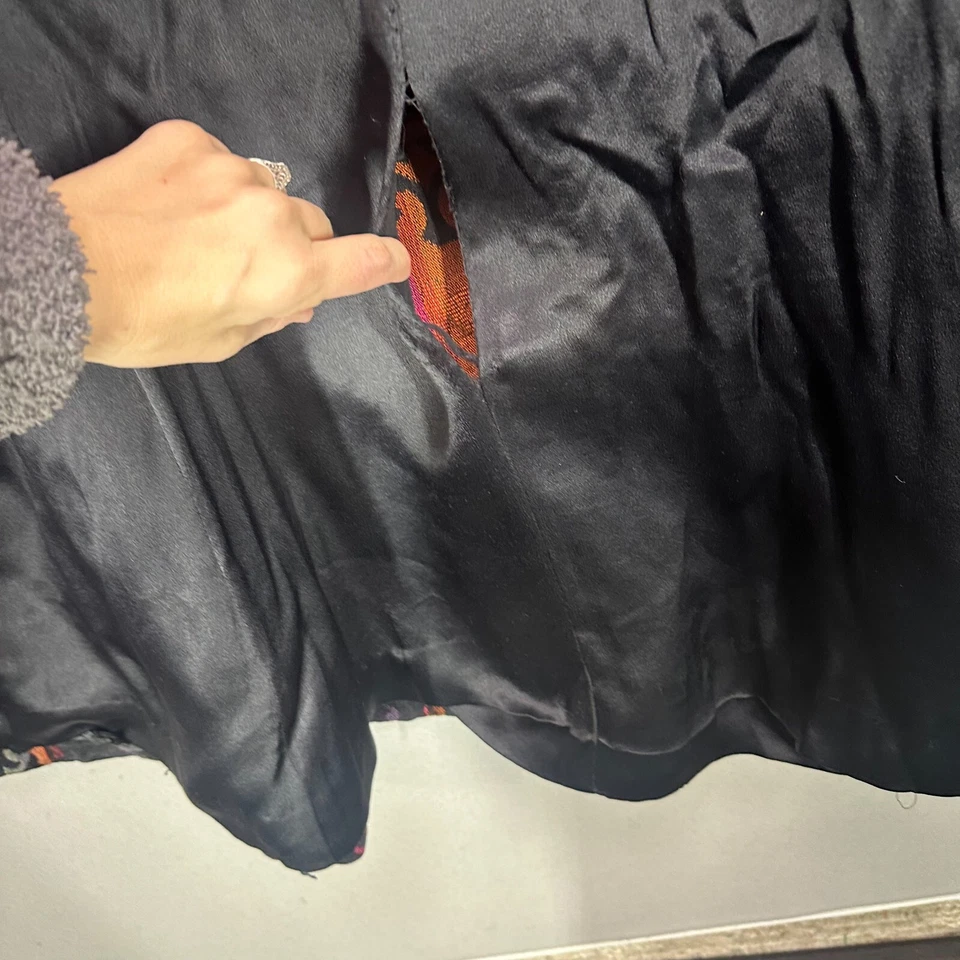 VTG Tapestry Coat Black Floral rainbow 60s 70s Big Collar MCM Jacket Lined M/L - Image 3 of 4