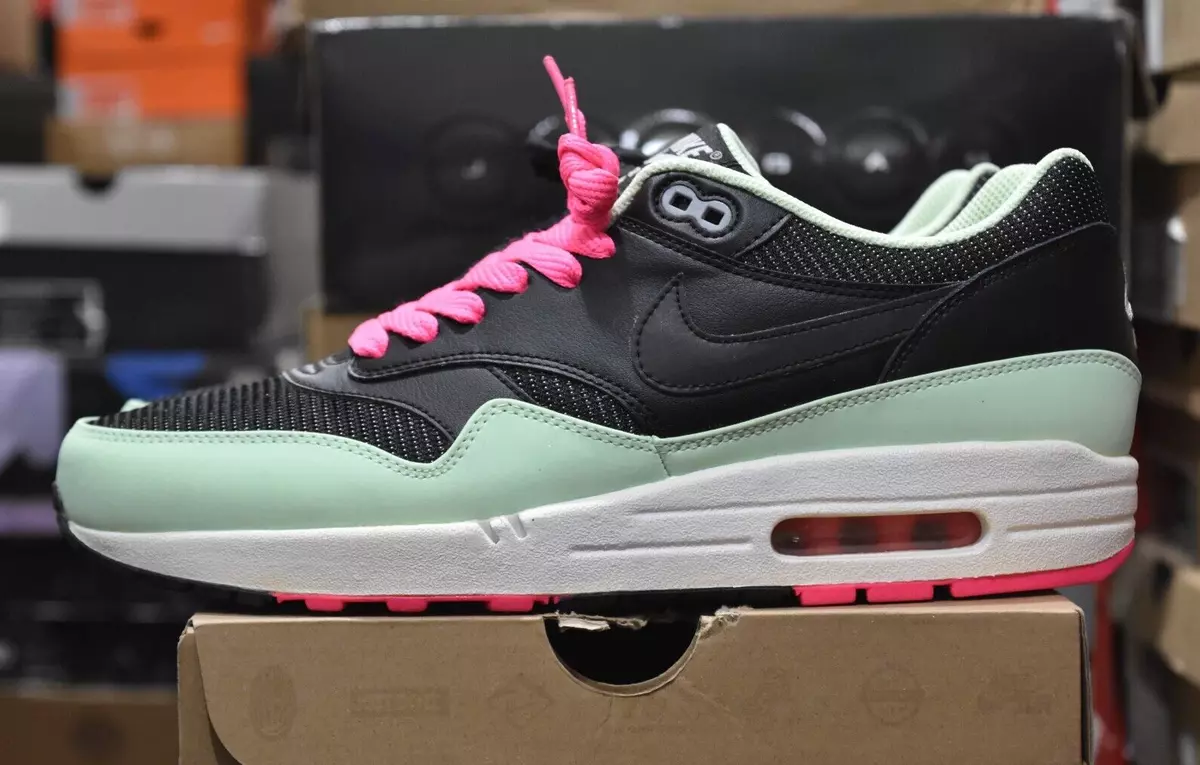 Size 11 - Nike Air Max 1 FB Yeezy 2013 579920-066 MInt Flash 🔥🔥🔥Rare | eBay