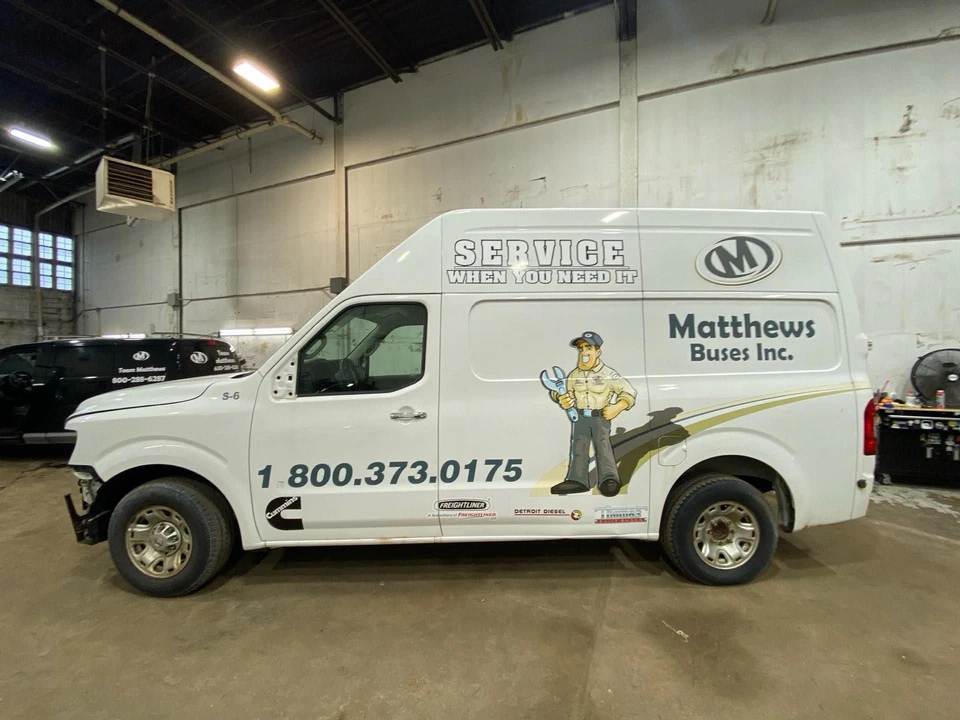 Compressor AC usado serve para: 2012 Nissan Nv 2500 4.0L 6 cilindros grau C - Imagem 4 de 4