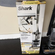 Shark Navigator Upright Vacuum Cleaner