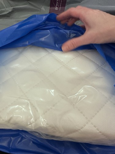 New Unopened 120x60x5cm Linens Limited Deluxe Foam Quilted Travel Cot Mattress - Picture 4 of 5