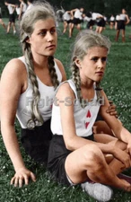 WW2 Picture Photo BDM Young women Bund Deutscher Mädel League German Girl 3258