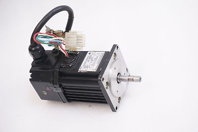 YASKAWA  AC SERVO MOTOR  USASEM-01TE12,INCR ENCODER UTOPI-150YA   FREE SHIP