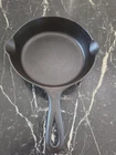 Vintage Griswold #5 Cast Iron Skillet 724 K Small Logo LAYS FLAT No Pitting Erie