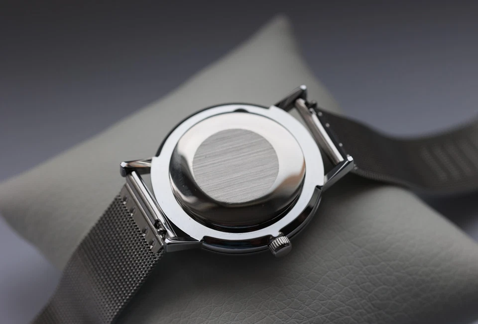 Reloj Pulsera Cornavin Ultra Delgado/Soviético Vintage Movimiento Mecánico URSS Foto 4 de 4