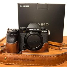 FUJIFILM X-S10 591032