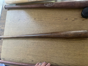 Duke Snider Hillerich & Bradsby store model bat