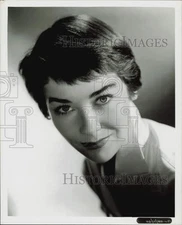 1957 Press Photo Actress Virginia Leith - kfx43325
