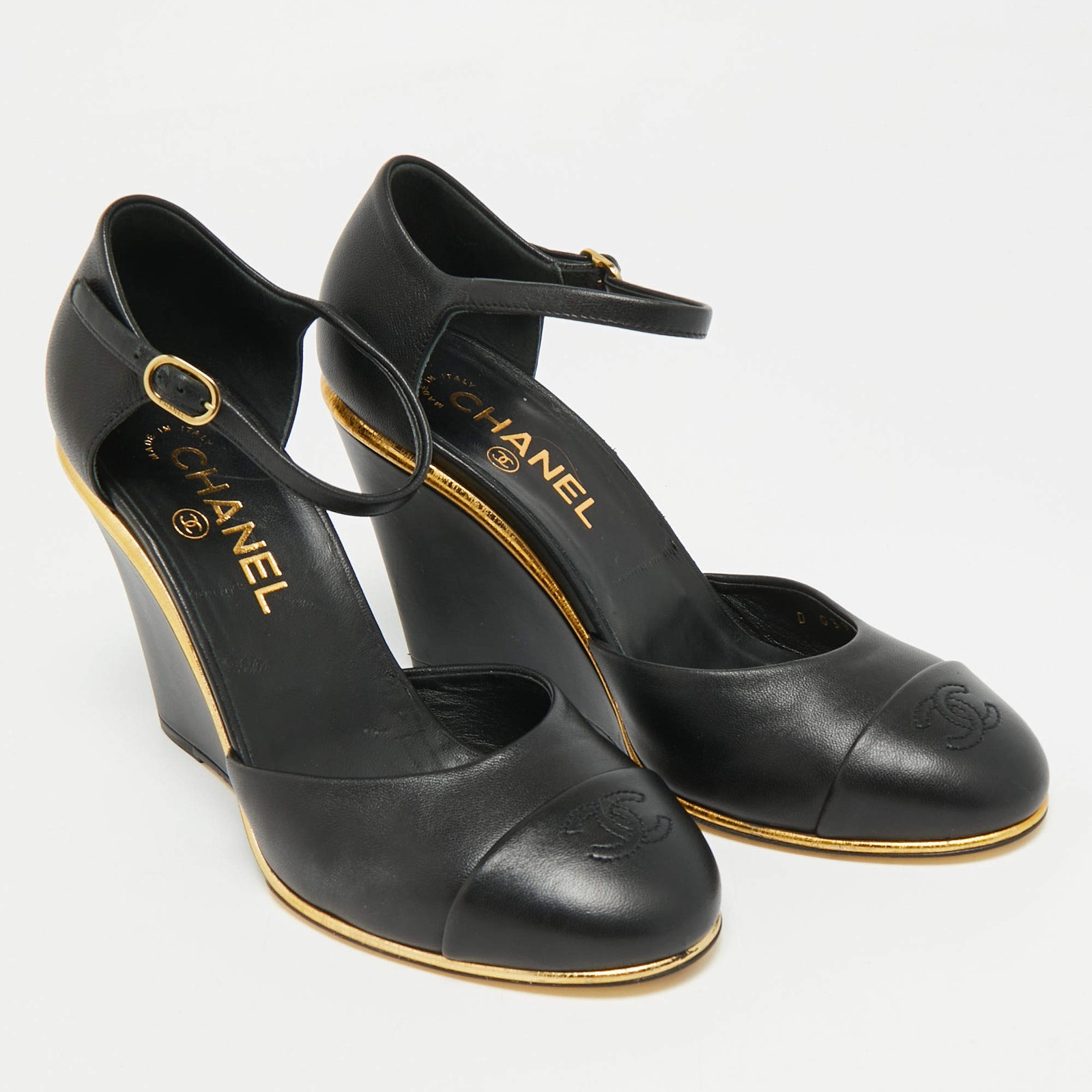 Chanel CC Size 38 Black Leather Wedge Pumps thumbnail 4