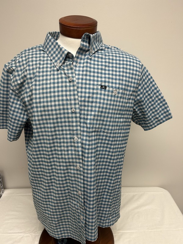 EUC Beach & Barn Mens Size XL Button Up Shirt Short Sleeves Green Plaid Nice