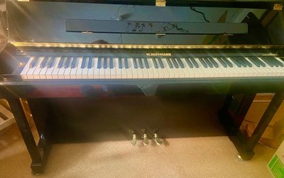 W. Hoffmann Klavier by Bechstein   Schwarz poliert   Top Klang