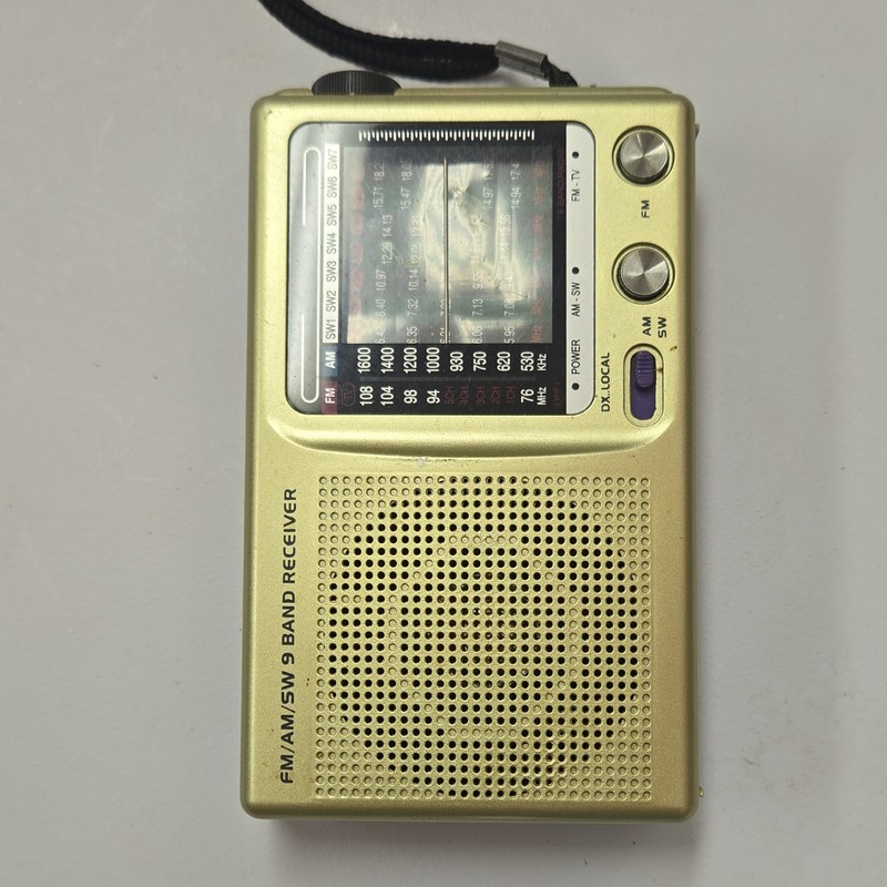 9 Band AM/FM/Shortwave Portable World Receiver Radio TE-1688L Gold/Black