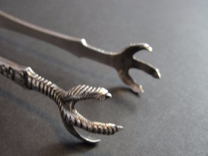 Rare-Unique-Antique-TIFFANY-amp-CO-Claw-Bird-Serving-Tongs-1884-Silver