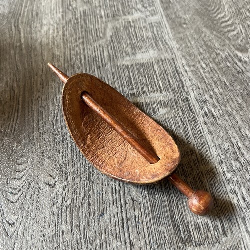 Vintage Leather Hair Slide 3.5" With 5.5" Stick Embossed Floral Design - Picture 2 of 3