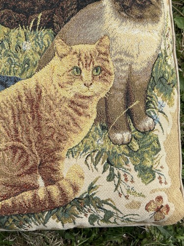 GARDEN KITTENS “Beige” Beautiful Kitty Cat Tapestry Cushion Decorative Pillow - Picture 6 of 19