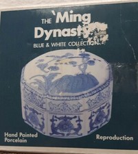 Vintage "Ming Dynasty" sechseckige Schmuckschatulle mit Deckel