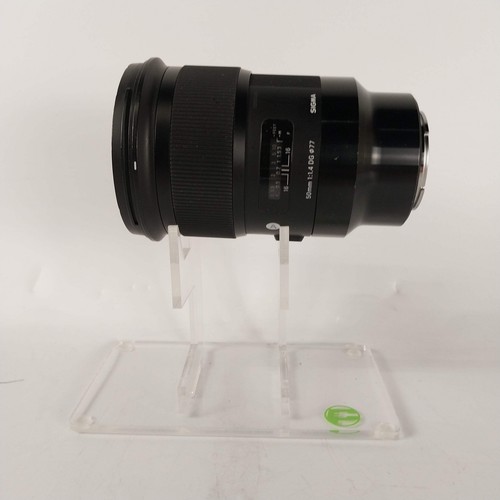 Sigma DG HSM Art 50mm f/2.8 For Sony E-Mount Lens Bad Housing Scratched Lens