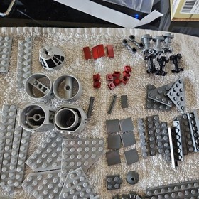 LEGO Star Wars: Midi-Scale Millennium Falcon (7778)