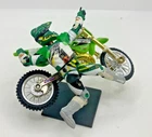 45736 HOT WHEELS / MOTO X / MOTO CROSS DIRT BIKE KAWASAKI WITH RIDER N°7 1/18