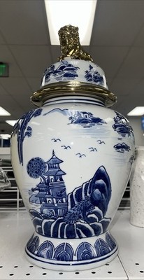 18  Blue@white Ginger Jar Chinoiserie Tropical Tree And Birds Design