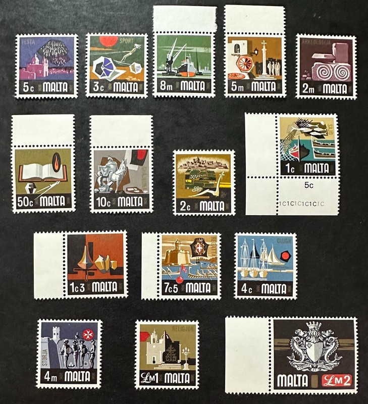 MALTA   454 - 468   Beautiful   Mint  NEVER  Hinged  Set