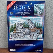 Leisure Arts WOLF FAMILY Needlepoint Canvas Designs for the Needle 16.25 x 11.75