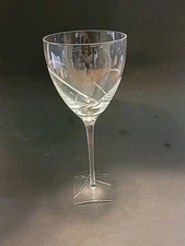Louise Kennedy forTipperary Crystal 9.5" Wine Glass in the Cirrus Cloud Pattern.