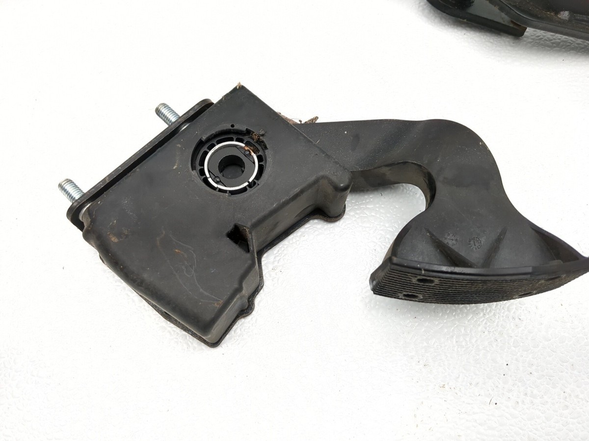 14-20 Polaris Slingshot SL Front Throttle & Brake Pedal Set | eBay
