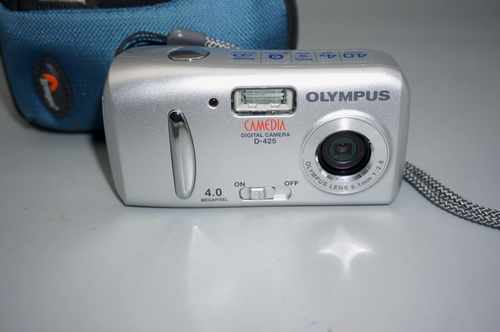 Olympus D-425 Camedia Digital Camera - Clean And Tested + Case
